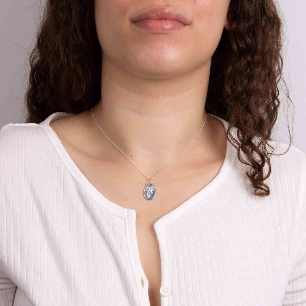 Gecko Jewellery Recycled Sterling Silver Engravable Birth Bloom Pendant