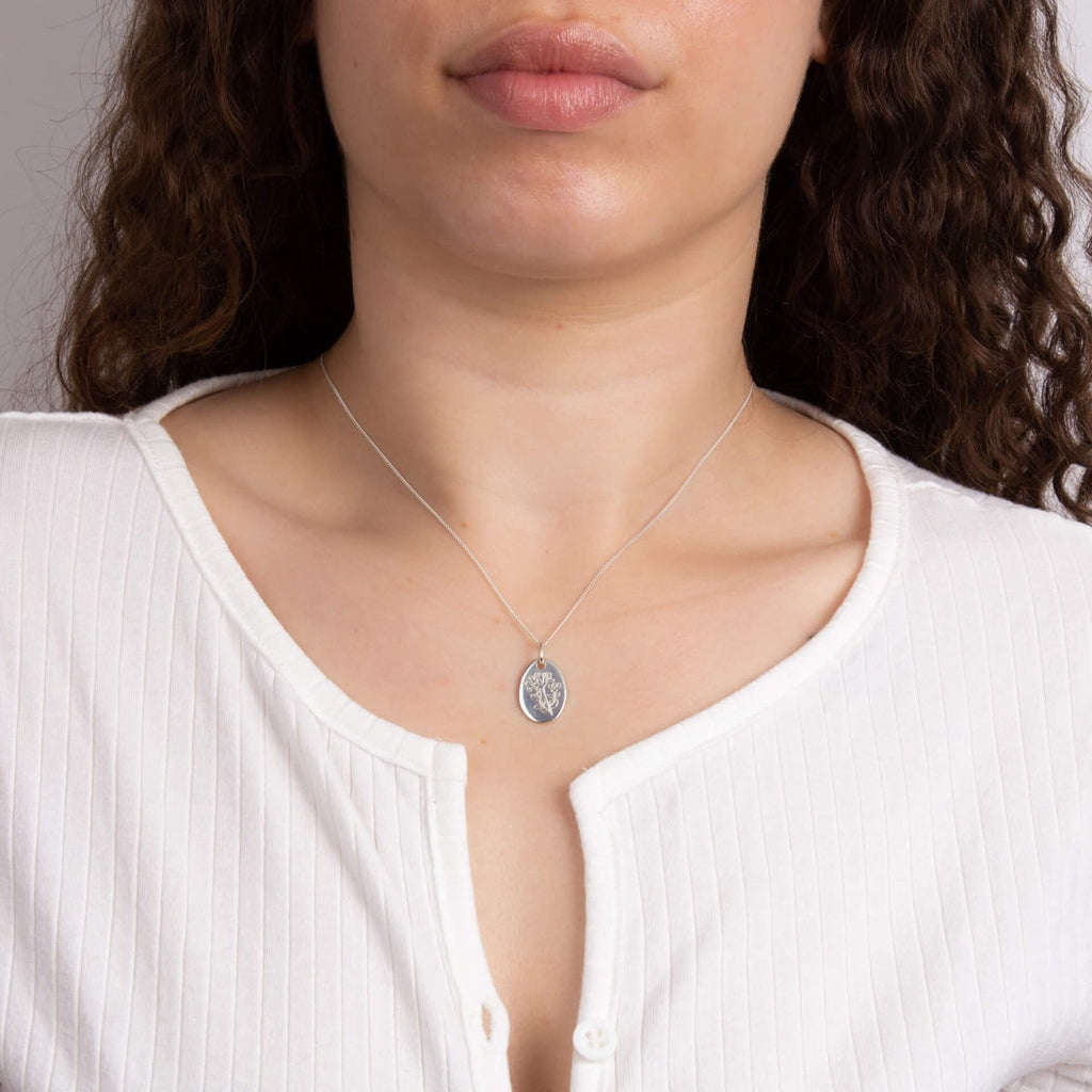 Gecko Jewellery Recycled Sterling Silver Engravable Birth Bloom Pendant