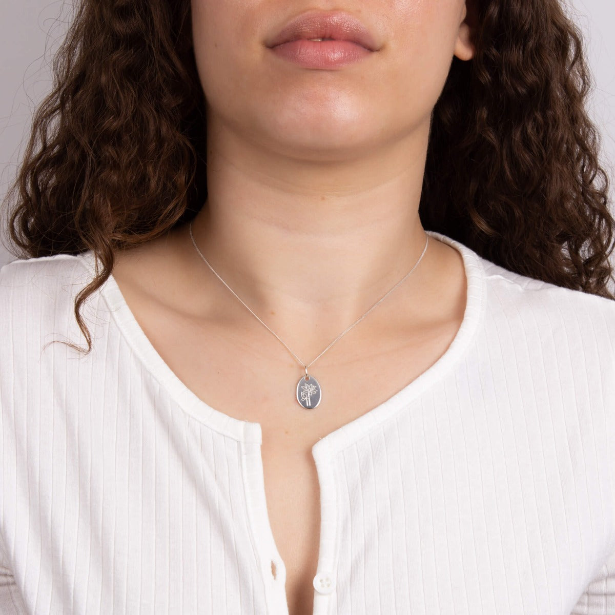 Gecko Jewellery Recycled Sterling Silver Engravable Birth Bloom Pendant