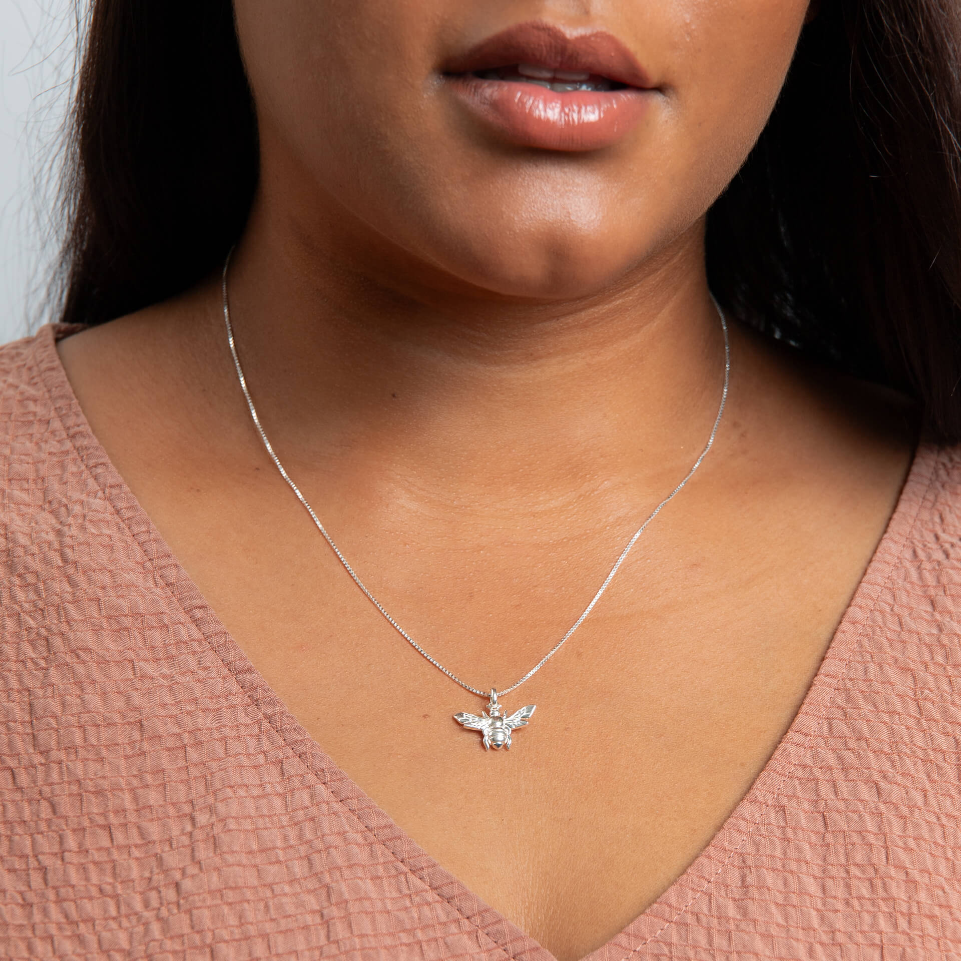 Gecko Jewellery Recycled Sterling Silver Bee Pendant Necklace