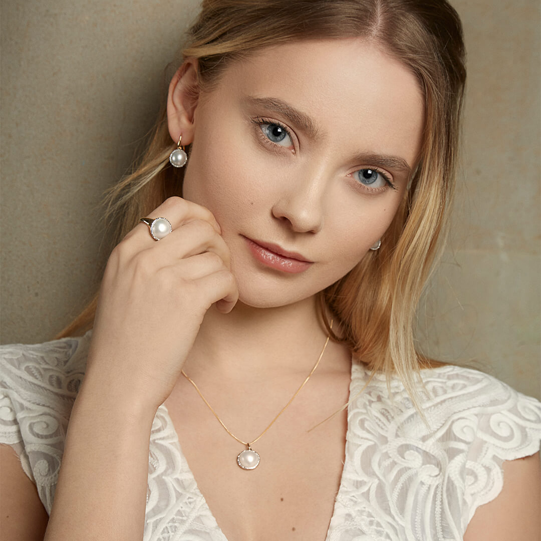 Gecko Jewellery Mabe Pearl and Diamond Earrings in 9ct Gold Luxury