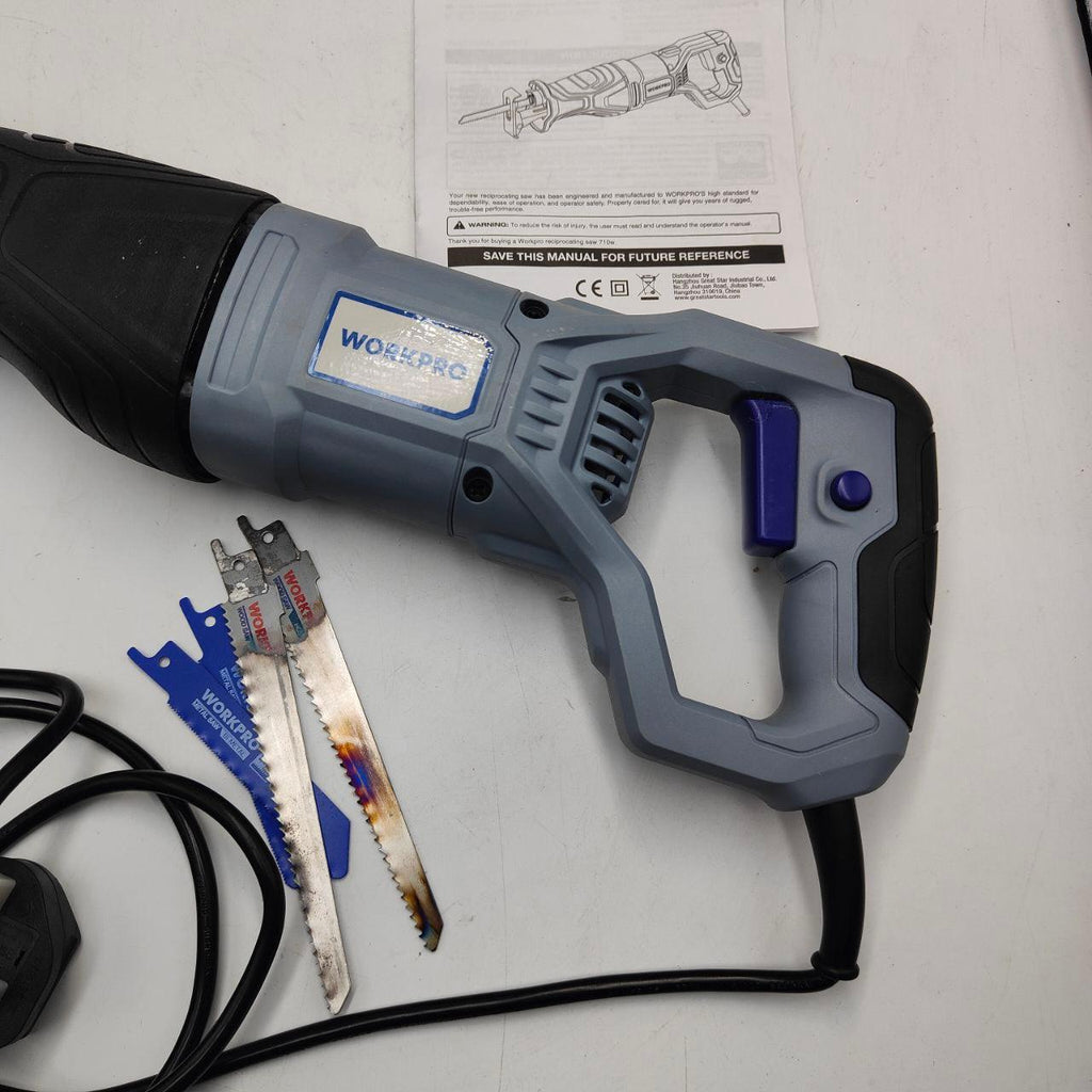 WORKPRO 710W Reciprocating Saw | Variable Speed Corded Sabre Saw