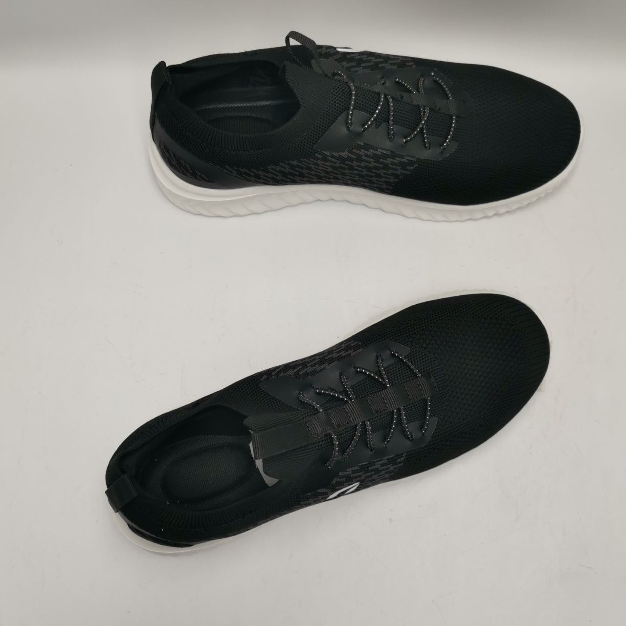 STQ Women's Slip-On Trainers – Memory Foam Walking Shoes in Black-White