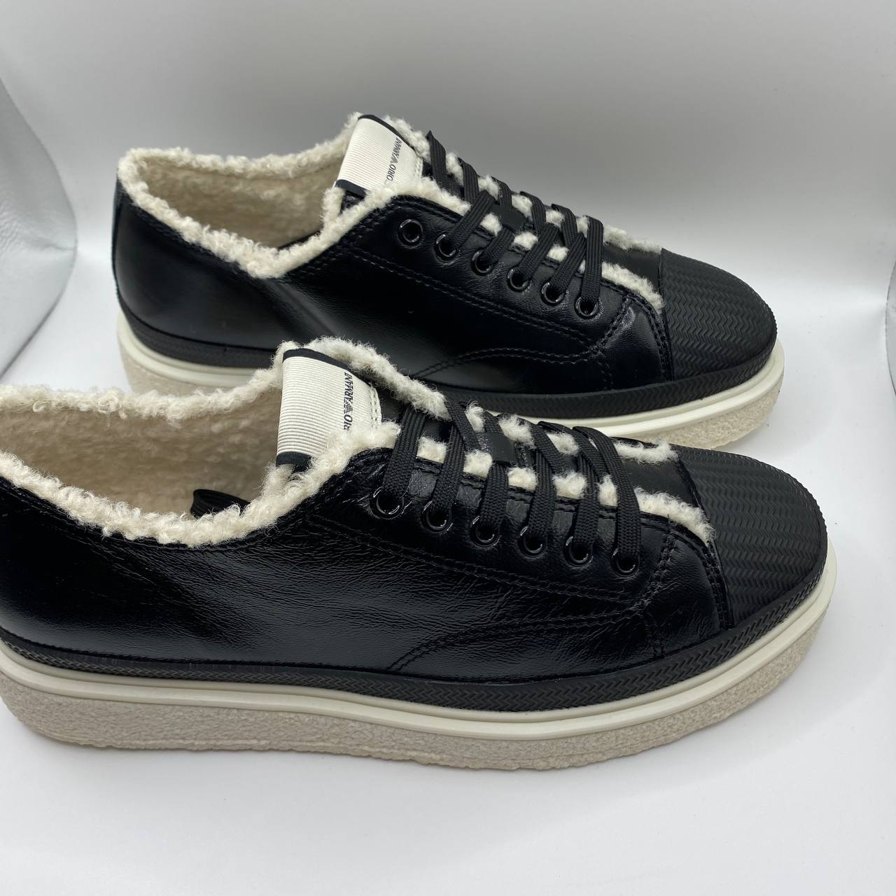 Armani Women's Black Leather Faux Fur Sneakers - UK 5 | EU 38