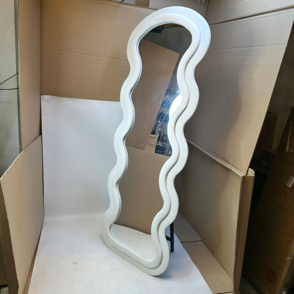 CEIEVER Full Length Wavy Mirror – 160x60cm Flannel Floor Mirror