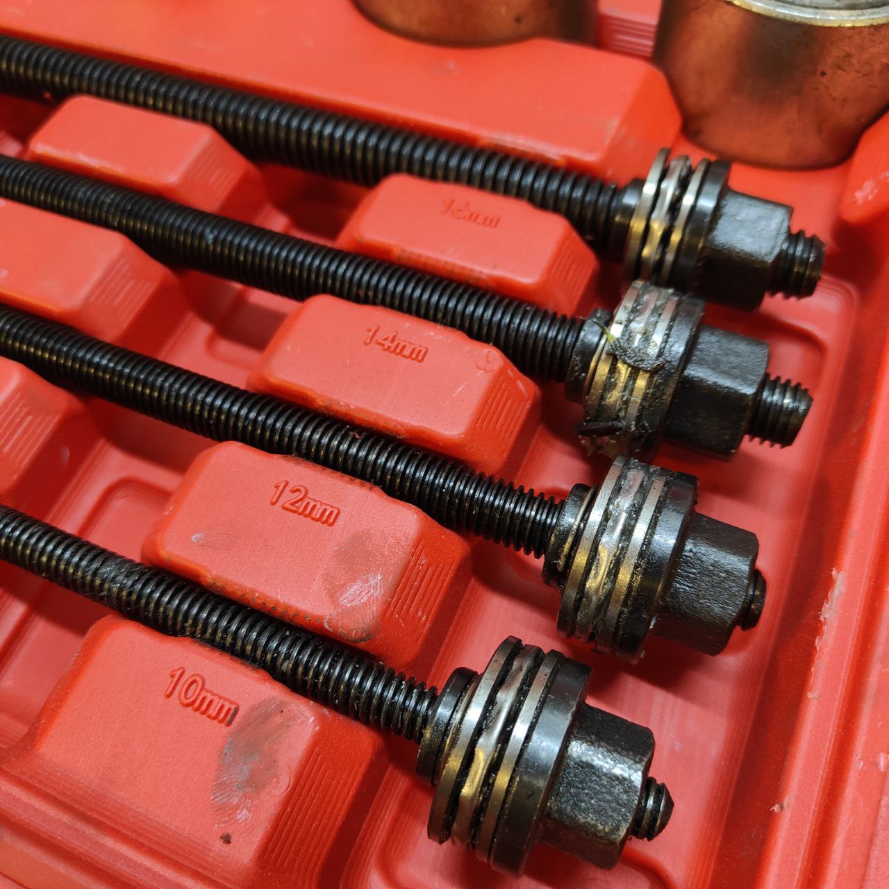 Massive Discounts 36pc Universal Bearing & Bushing Removal Tool Kit