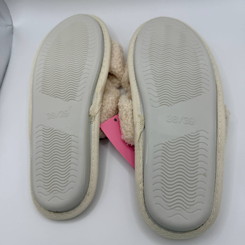 NING Ladies Faux Fur Crossover Slippers – Memory Foam House Shoes, Beige