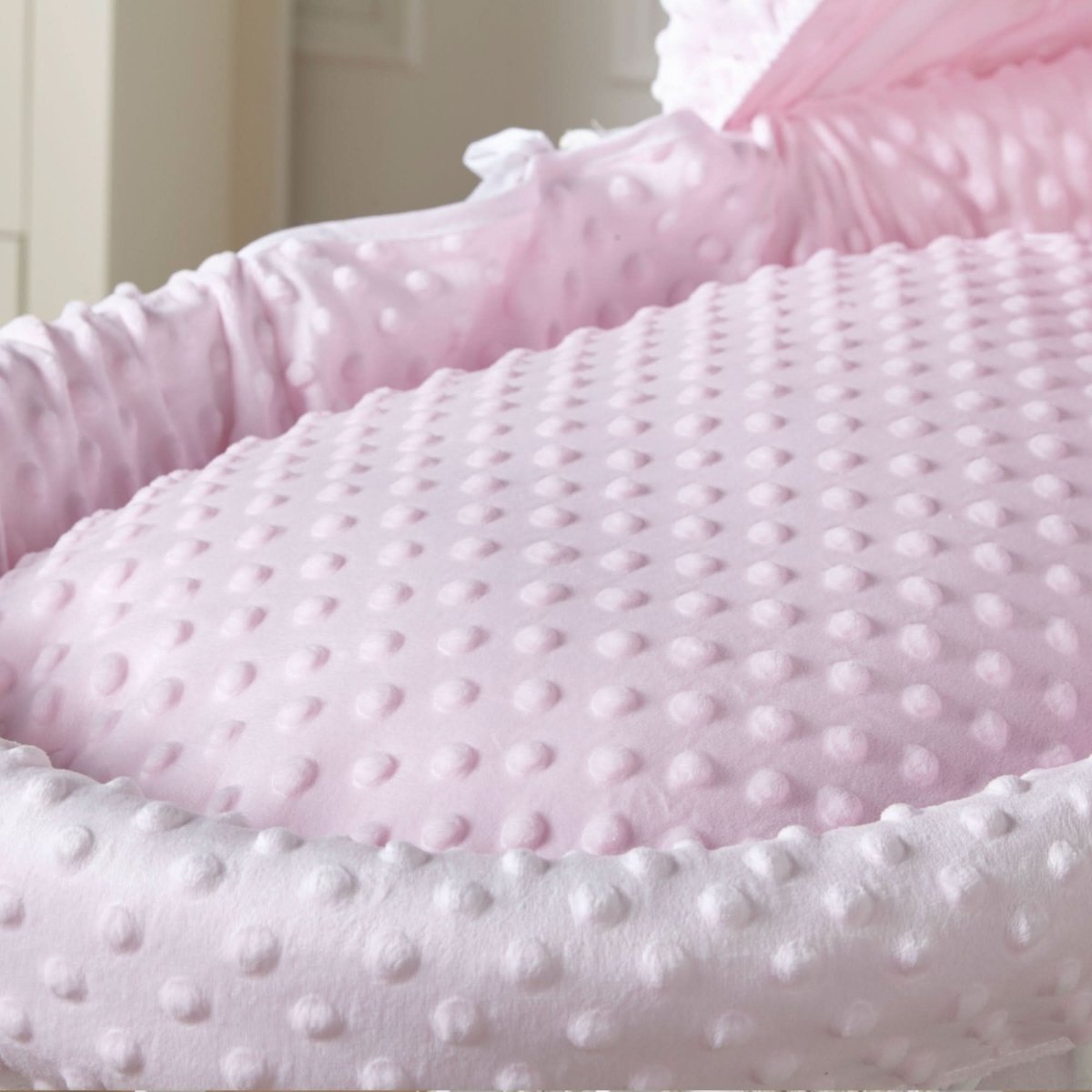For Your Little One White Wicker Baby Moses Basket & Stand - Pink