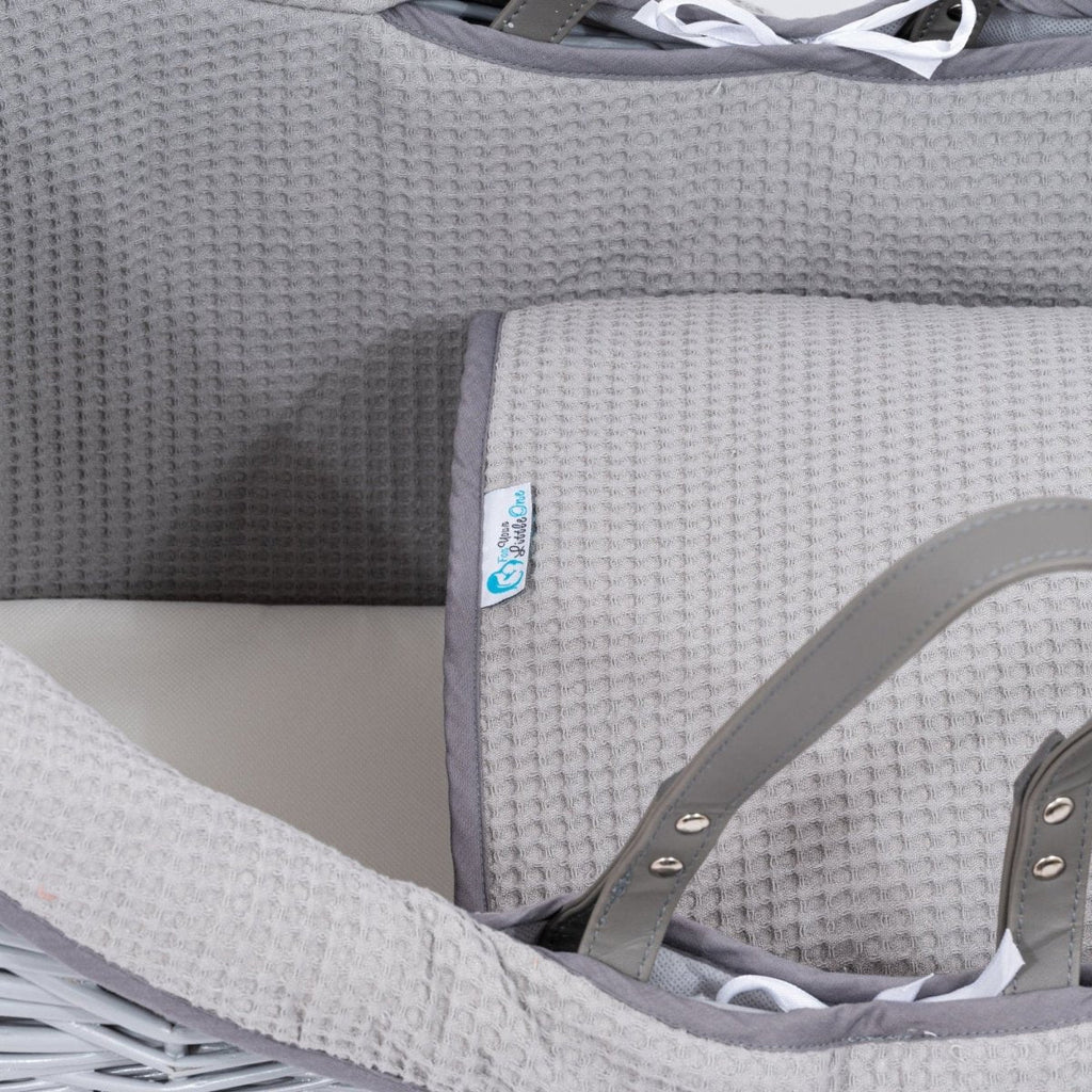 For Your Little One Grey Waffle Moses Basket Bedding Set – 2 Piece