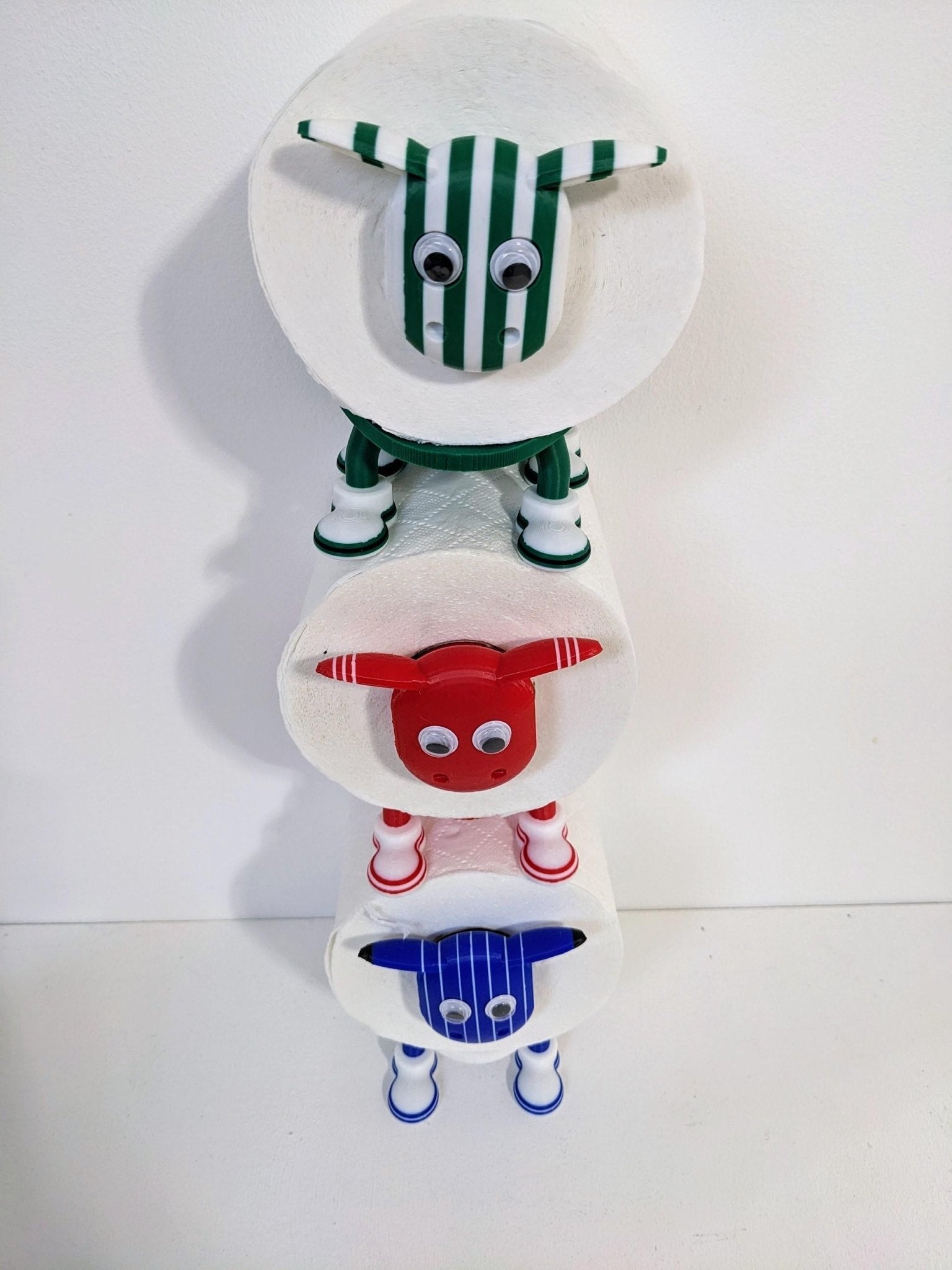 Chaddyverse Blyth Spartans Sheep Toilet Roll Holder – Football Gift