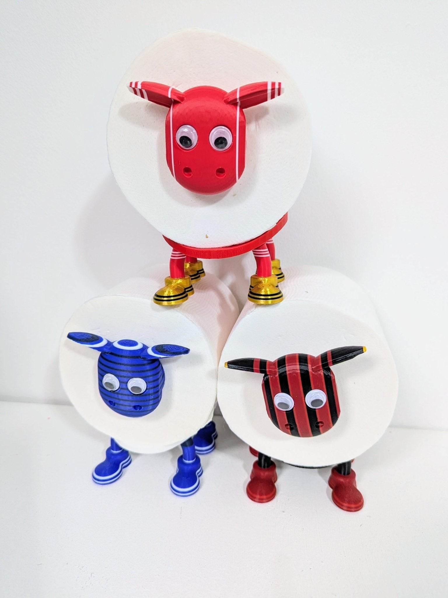 Chaddyverse Liverpool Toilet Roll Holder – 2025/26 Football Fan Sheep Gift