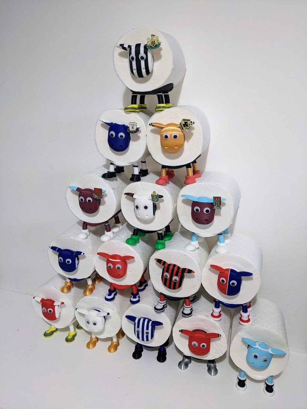 Chaddyverse Manchester City Toilet Roll Holder – 2025/26 Football Fan Gift