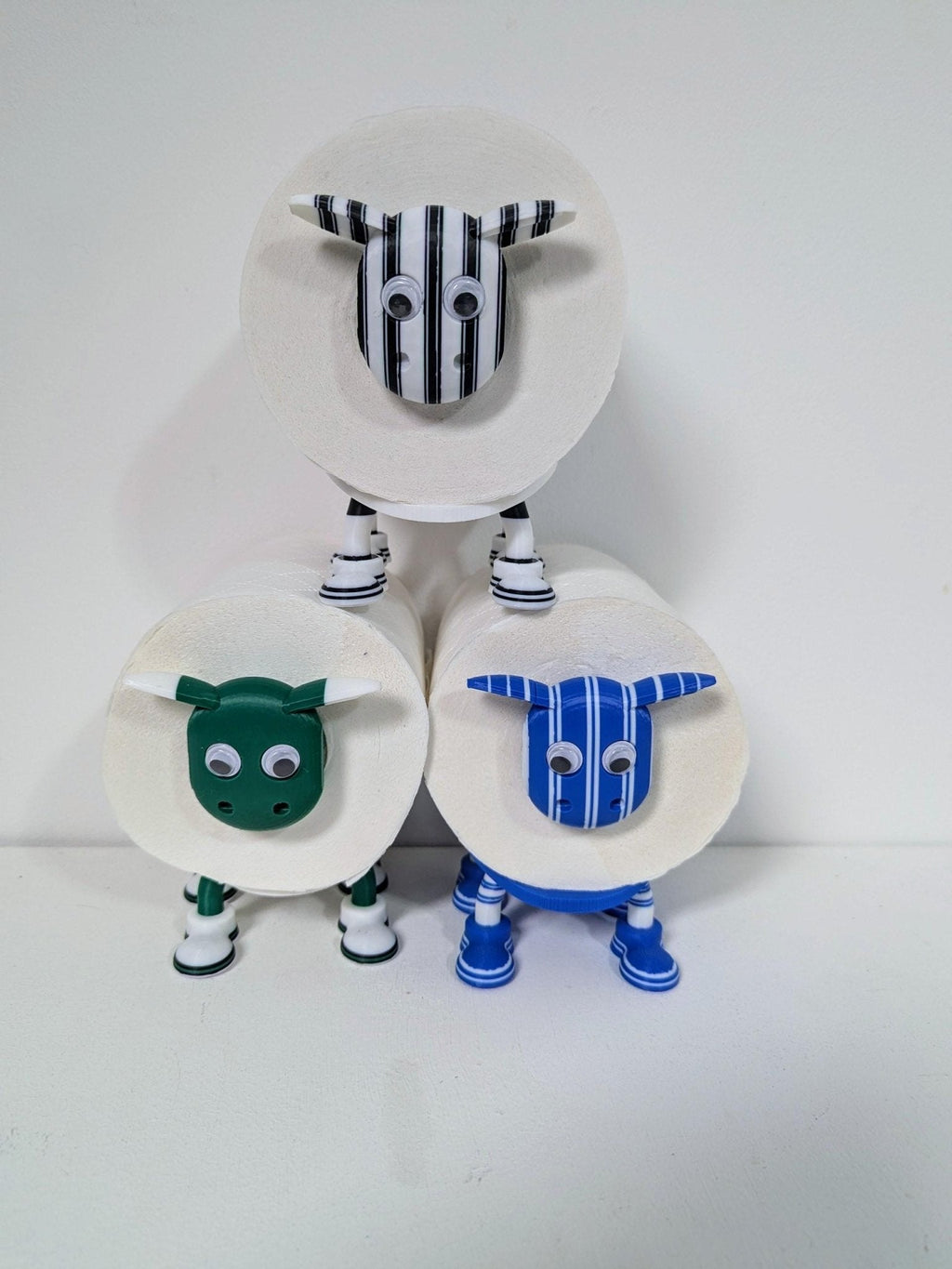 Chaddyverse St Mirren Toilet Roll Holder – 2025/26 Football Fan Gift