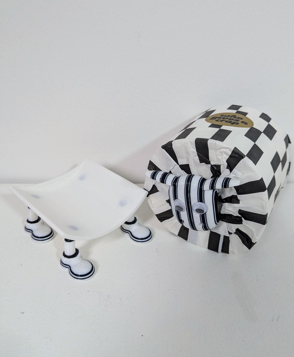 Chaddyverse St Mirren Toilet Roll Holder – 2025/26 Football Fan Gift