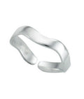 Gecko Jewellery Wavy Band Toe Ring – Adjustable Silver Holiday Accessory