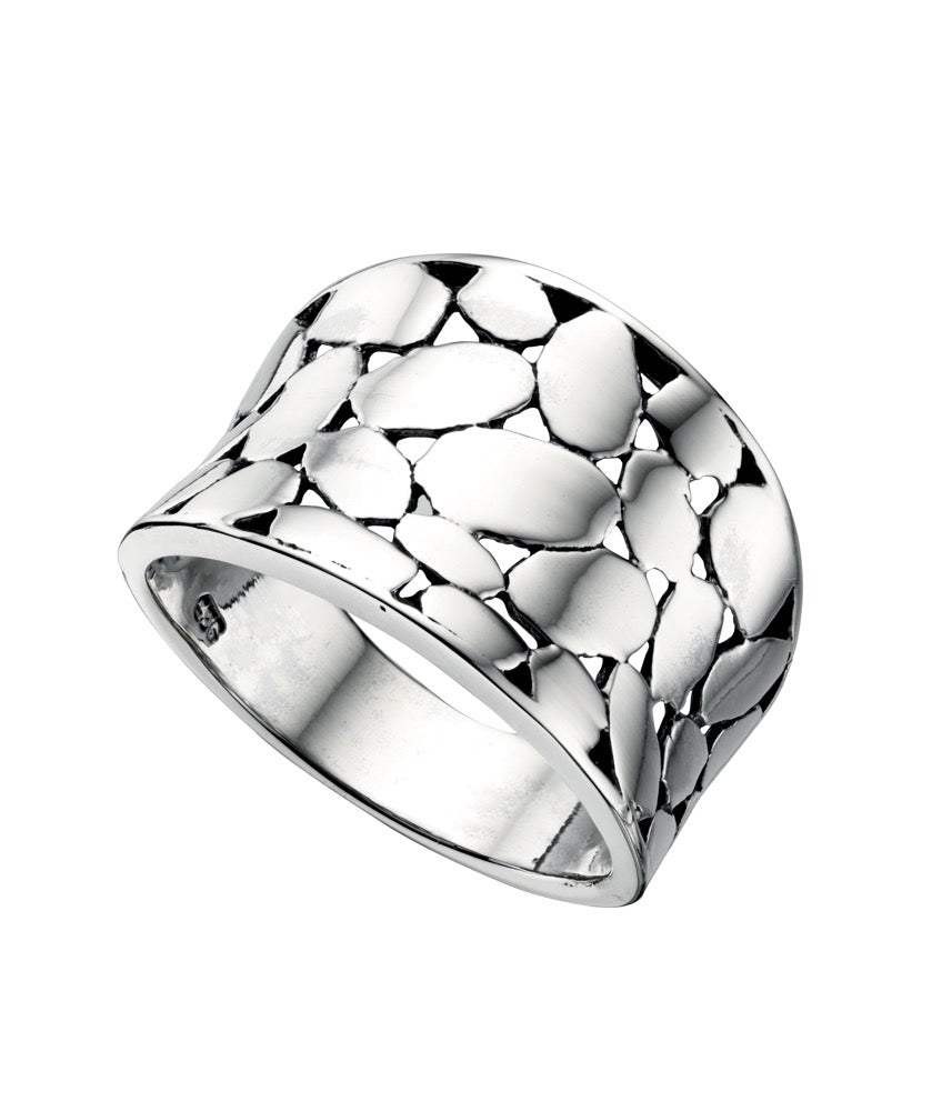 Gecko Jewellery Wide Textured Pebble Pattern Ring in Sterling Silver