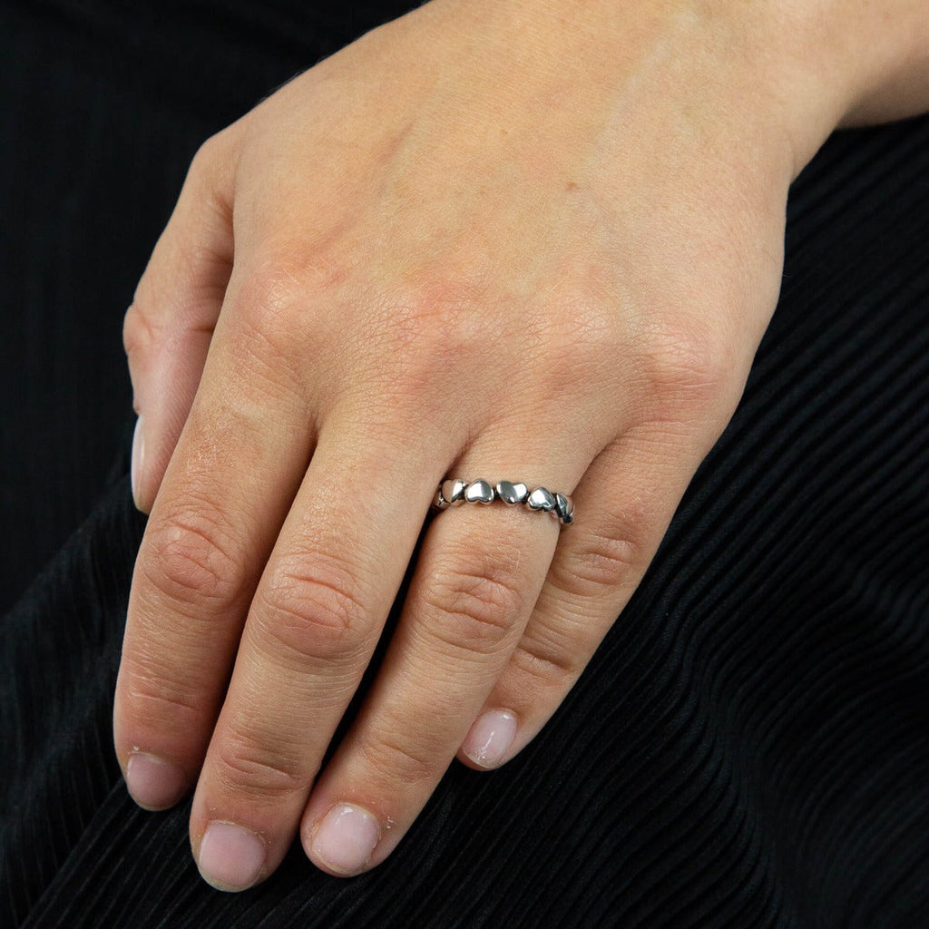 Gecko Jewellery Oxidised Multi Heart Ring in Polished Sterling Silver