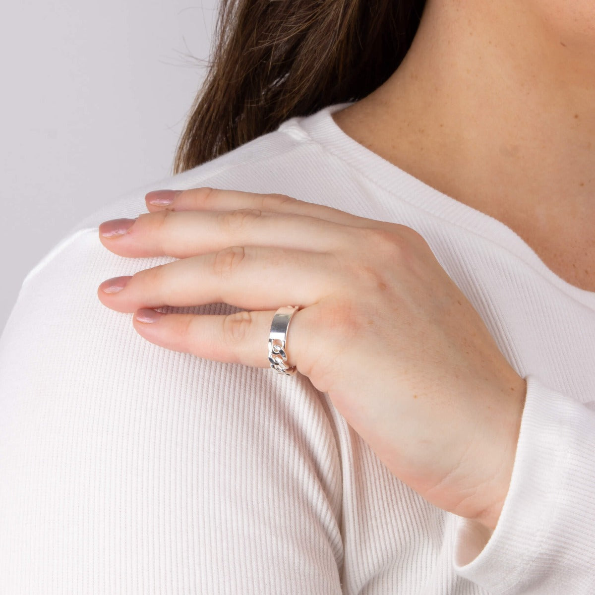 Gecko Jewellery Recycled Sterling Silver ID Bar and Chain Detail Ring