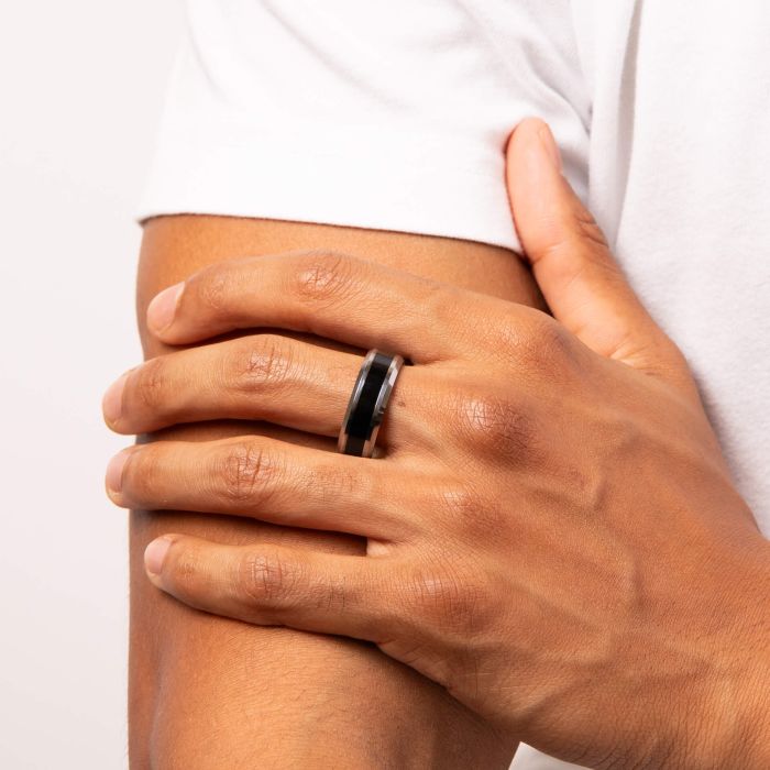 Gecko Jewellery Tungsten Ring – Black Enamel Stripe Band for Men