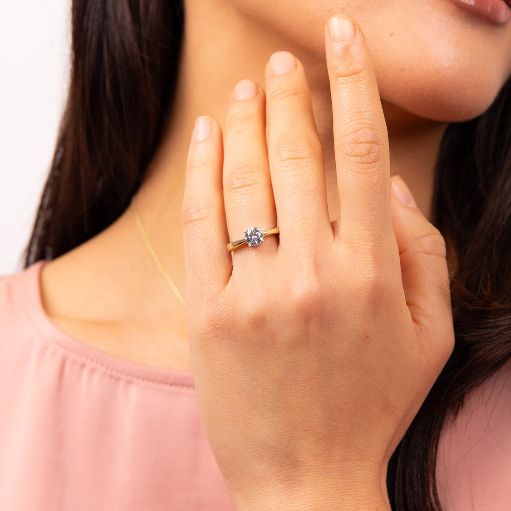Gecko Jewellery Sterling Silver Four Claw Solitaire Zirconia Ring