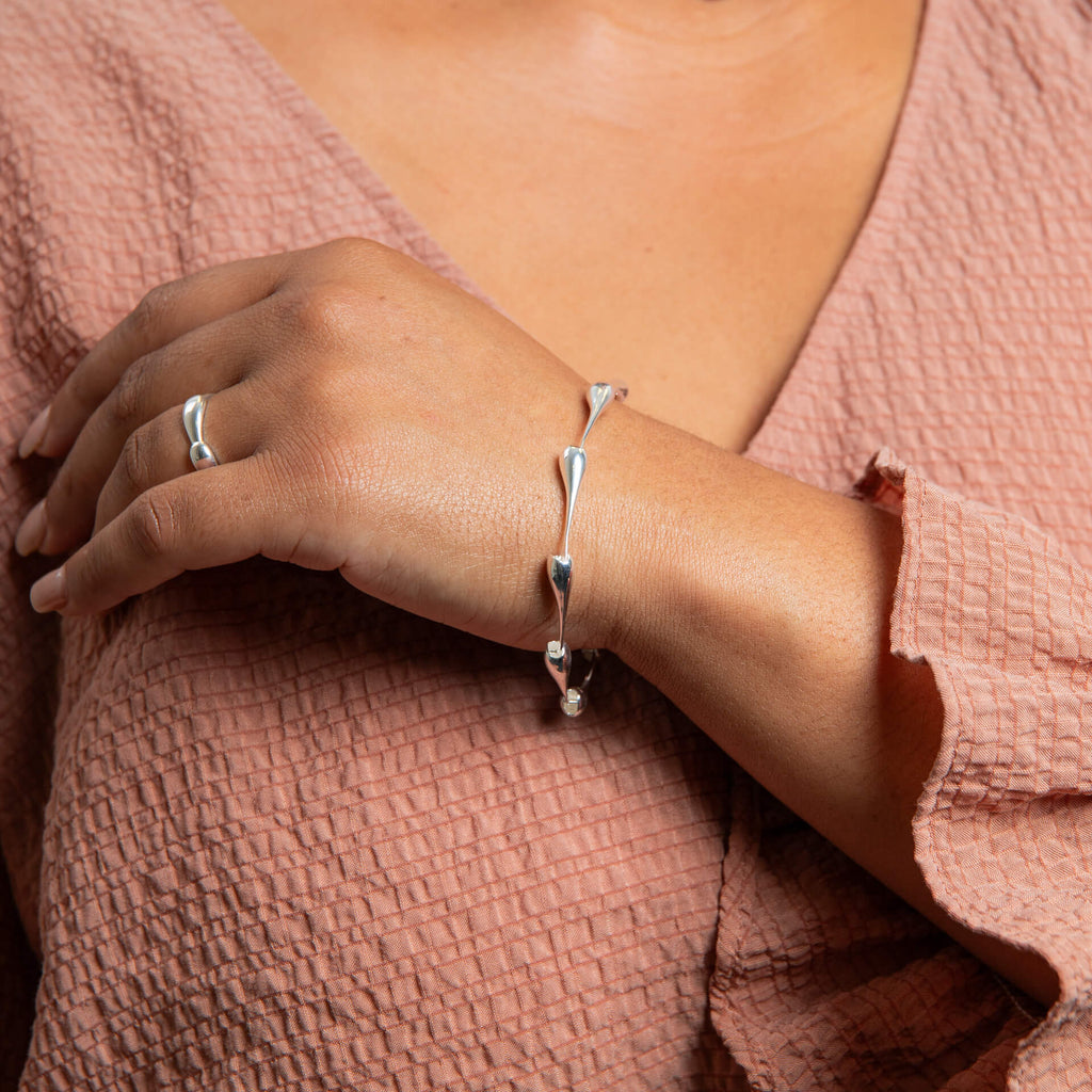 Gecko Jewellery Elongated Teardrop Ring – Recycled Sterling Silver