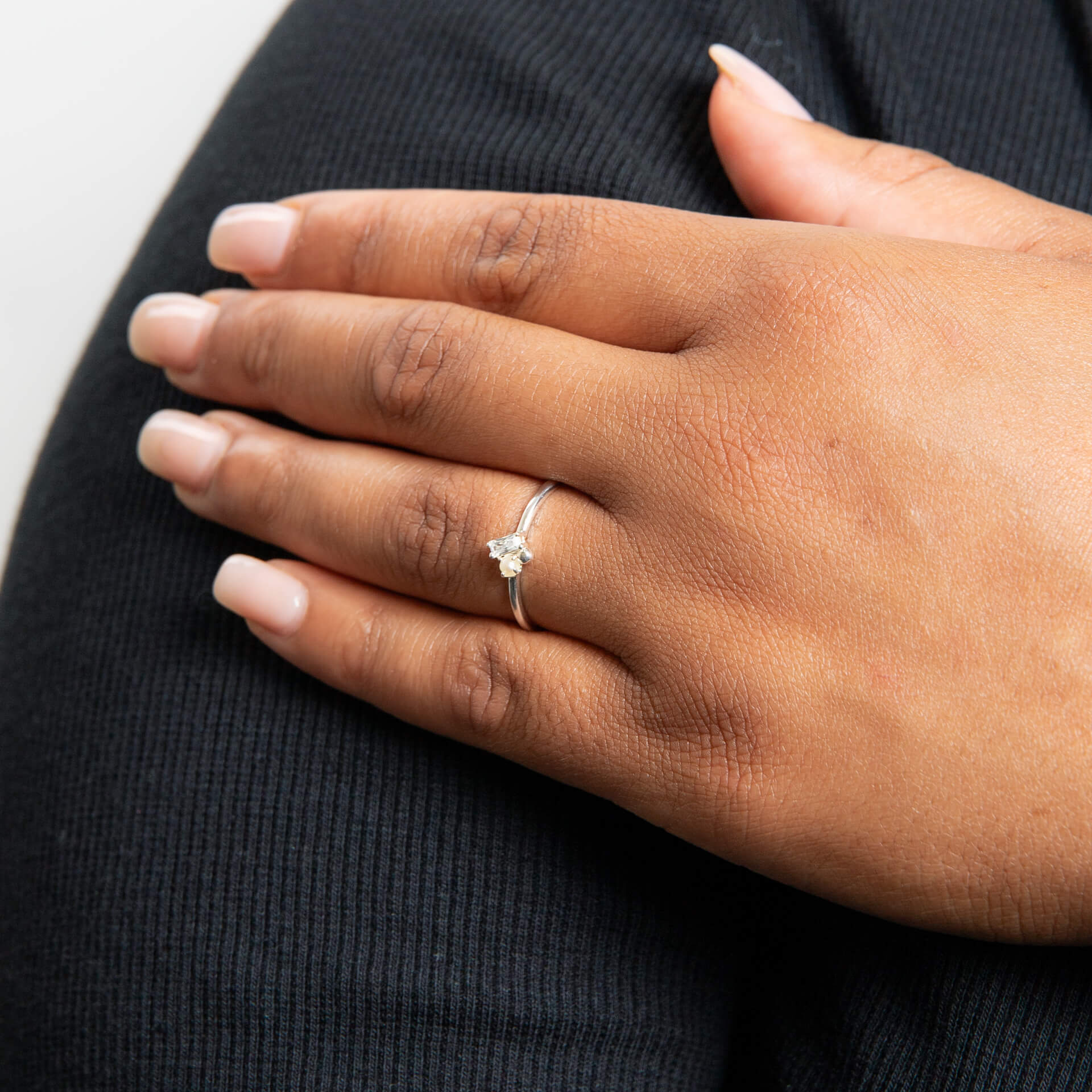 Gecko Jewellery Dainty Cluster Ring – Sterling Silver Pearl & Zirconia
