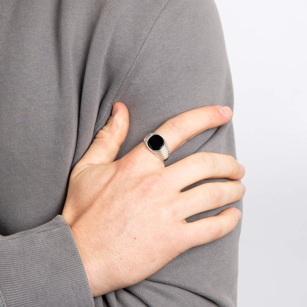 Gecko Jewellery Black Onyx Signet Ring – Recycled Sterling Silver