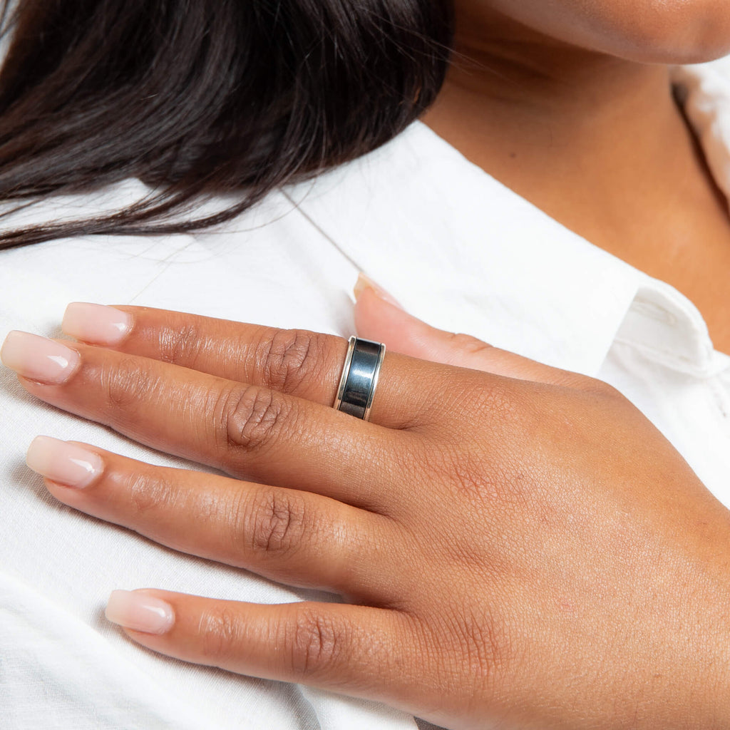 Gecko Jewellery Brushed Spinner Ring | Recycled Sterling Silver Band