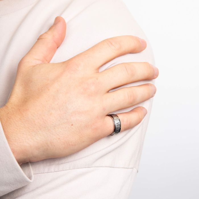 Roman Numerals Stainless Steel Spinner Ring | Gecko Jewellery Retail