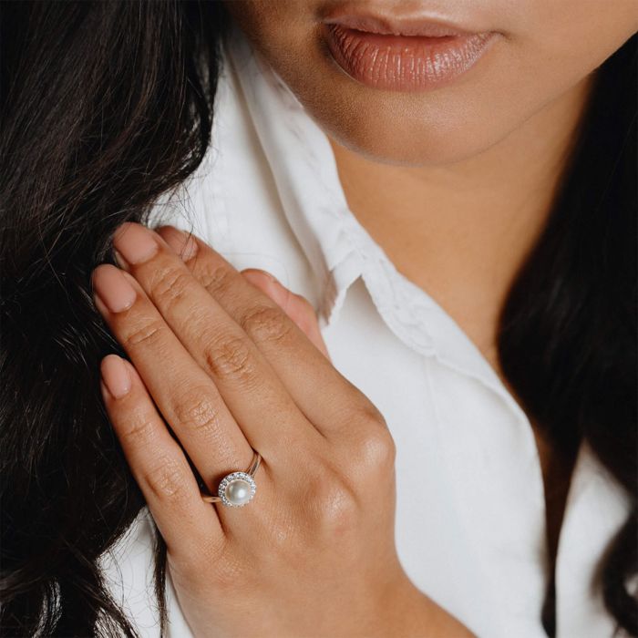 Diamonfire Shell Pearl and Zirconia Halo Ring in Sterling Silver