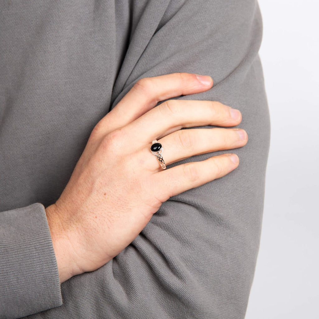 Gecko Jewellery Celtic Black Onyx Ring in Sterling Silver