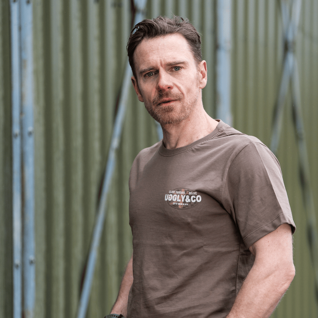 Uggly and Co Brown Union Jack Tee – Vintage Cotton Racing Graphic T-Shirt