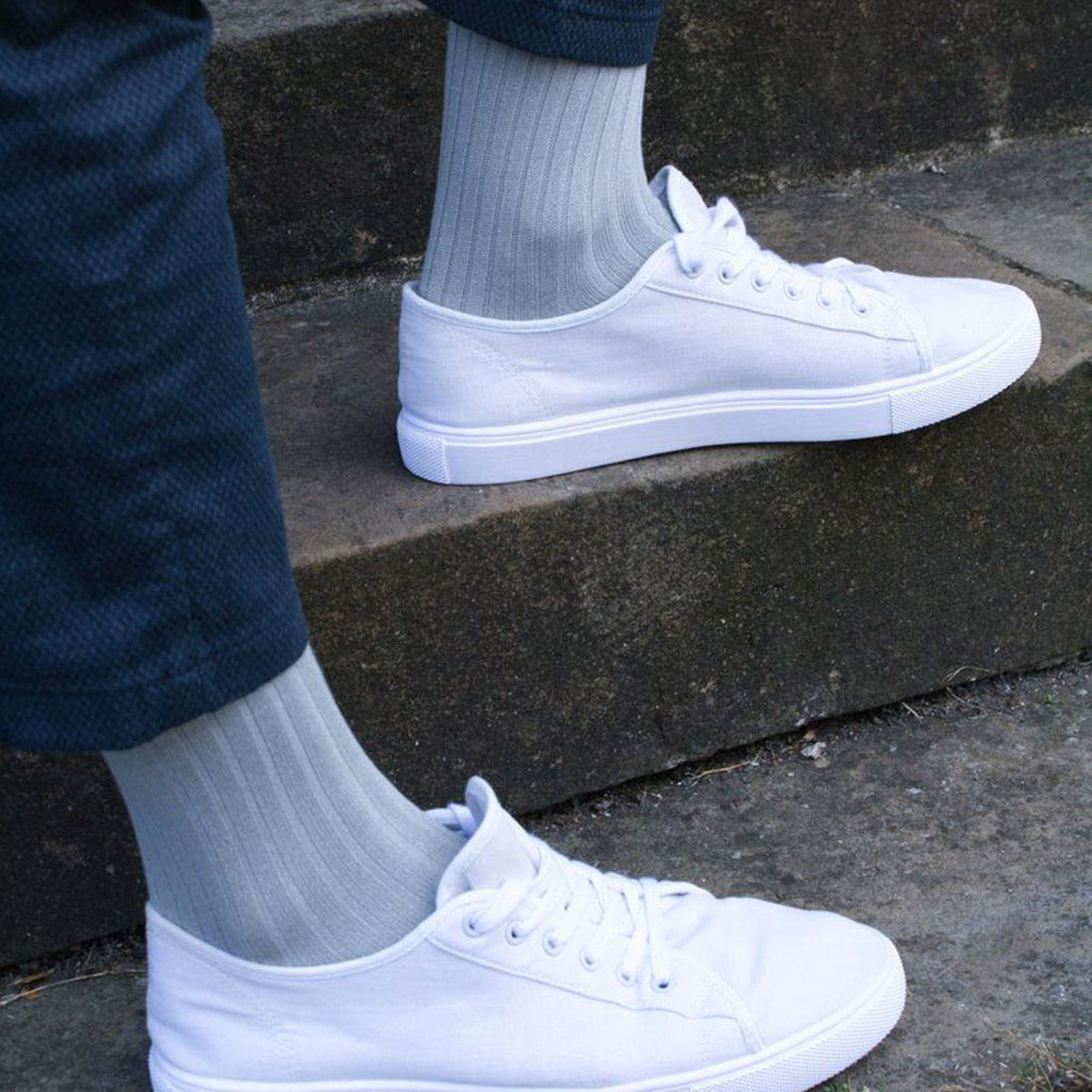 Swole Panda Light Grey Bamboo Socks – Breathable and Durable Footwear