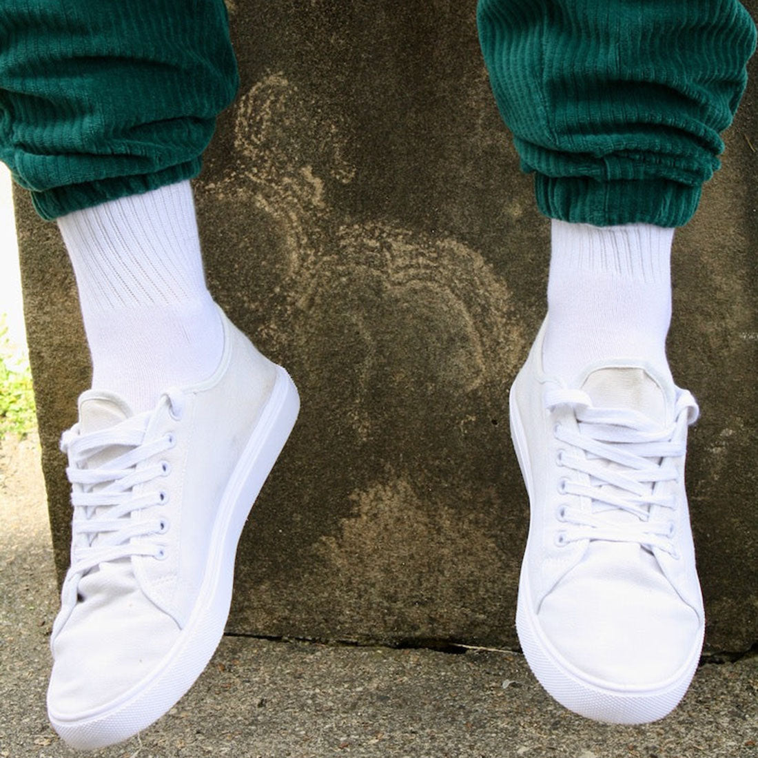 Swole Panda White Athletic Bamboo Socks – Breathable Performance Wear