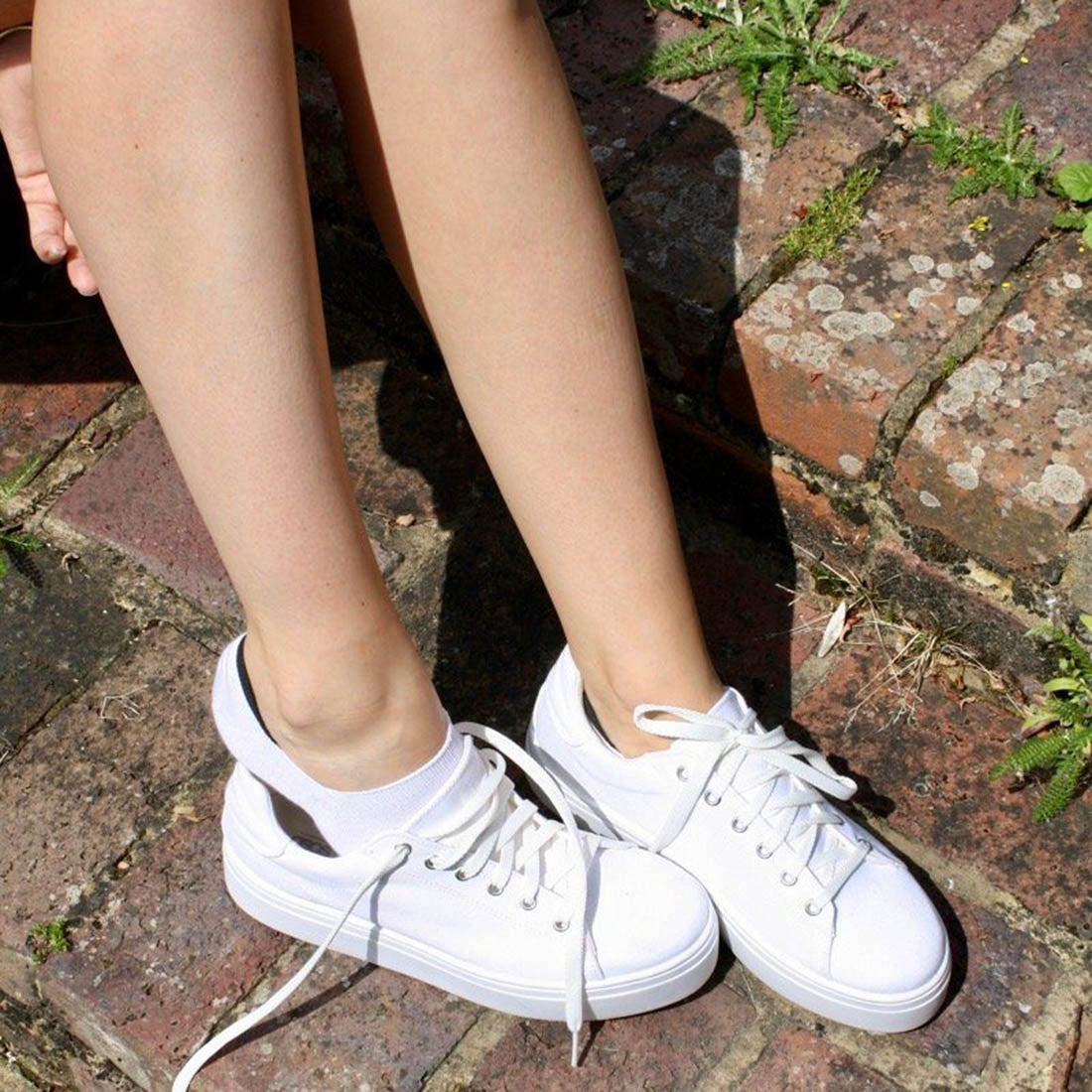 Swole Panda White Bamboo No-Show Socks – Breathable Invisible Socks