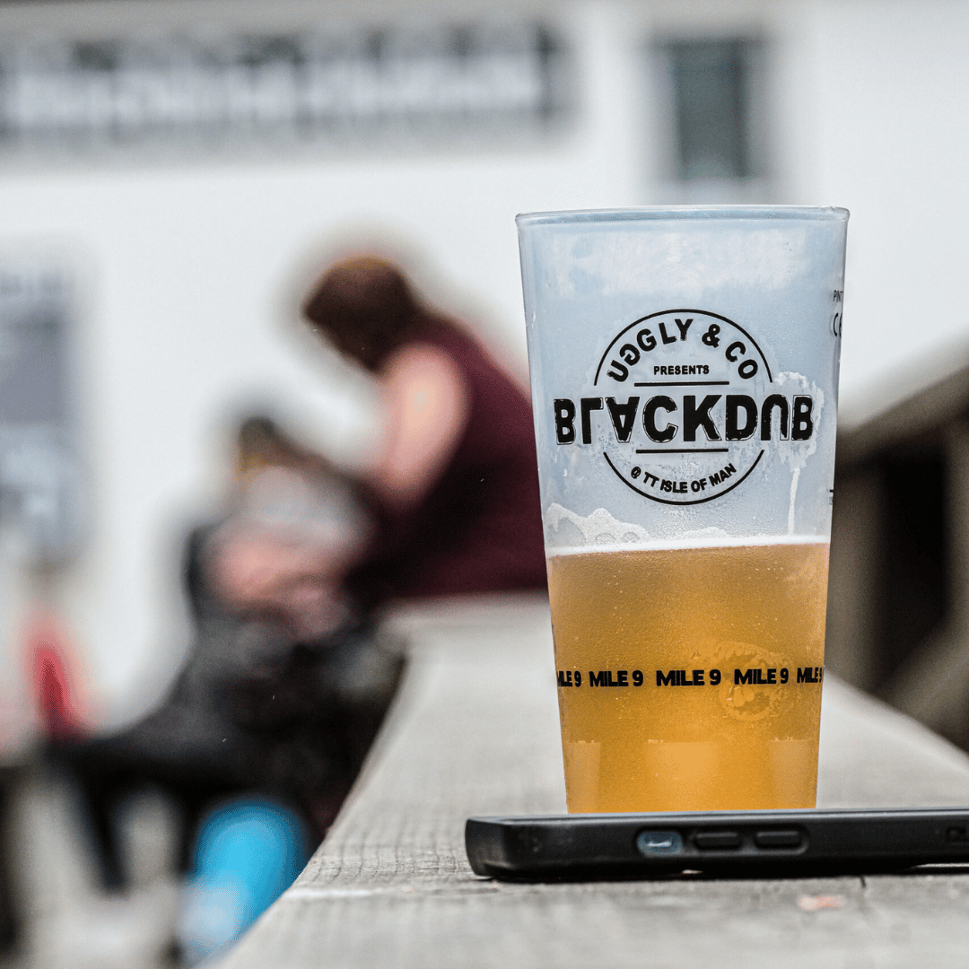 Black Dub Mile 9 Pint Cup – Uggly and Co Trackside Plastic Beer Glass