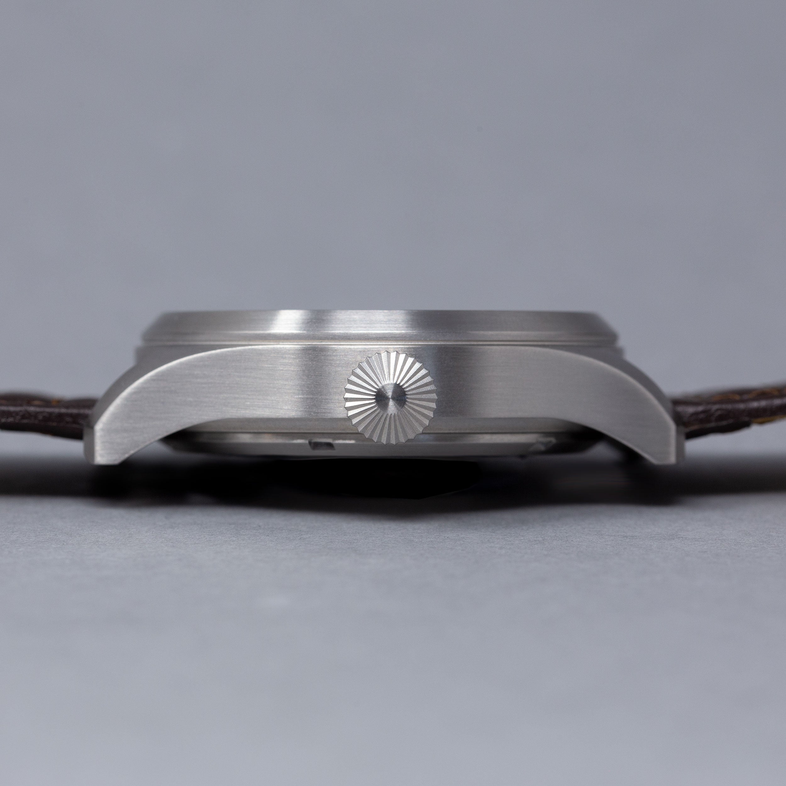 'Turbulence' Cat.1 Aviator's Watch (46mm) | Rook Black