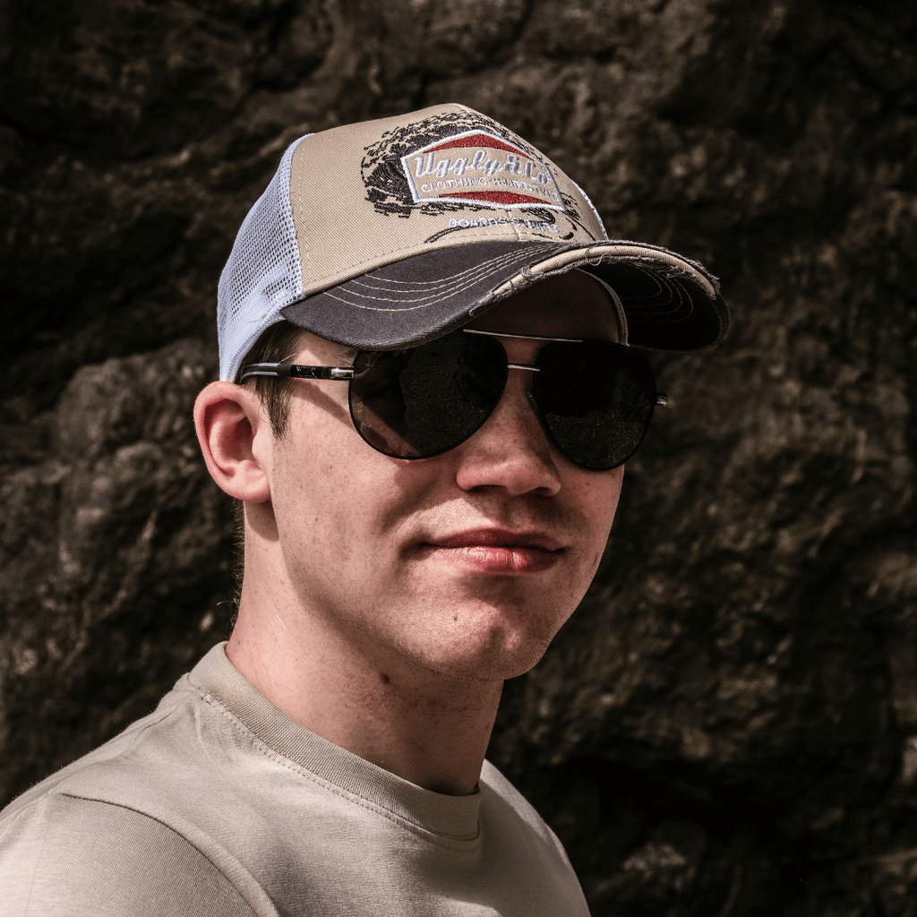 Uggly & Co Surf Diamond Trucker Hat – Distressed Beige & Mesh Cap